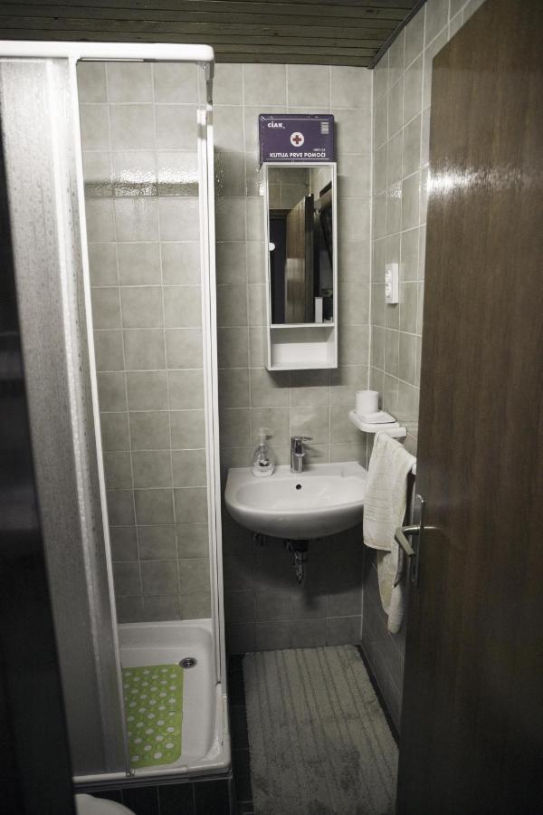 Kuca Za Odmor, Ferienhaus, Holiday Home Rugas Orahovica Zewnętrze zdjęcie