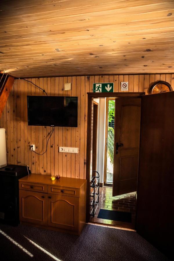 Kuca Za Odmor, Ferienhaus, Holiday Home Rugas Orahovica Zewnętrze zdjęcie
